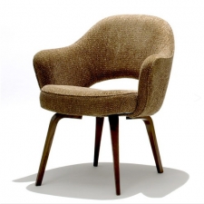 Saarinen Executive Armchair with Wood Leg