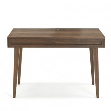 Highland 75 Collection Desk