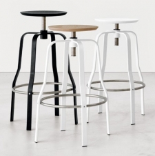 Giro Swivel Stool