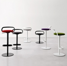 MAK Swivel Stool